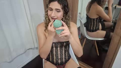 Kaylee Sims online show from June 2026 03:12:01 AM