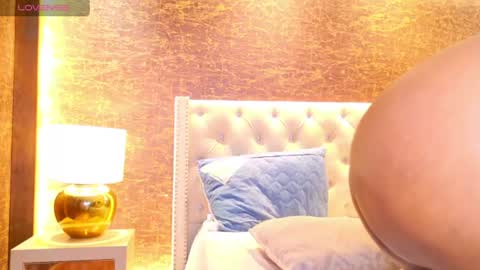 Snapshot of kaylie_mitchel chatting on June 2026 02:53:01 AM KAYLIE online show from June 2026 02:53:01 AM