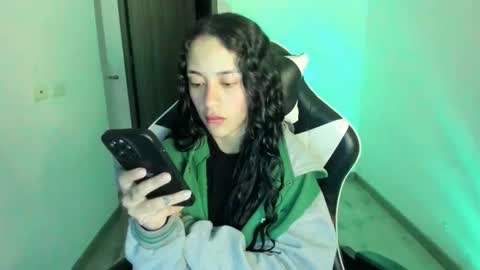 kaylie online show from February 2026 11:15:01 AM