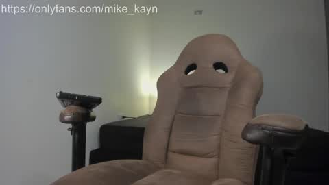 Mike online show from September 2025 12:22:02 AM