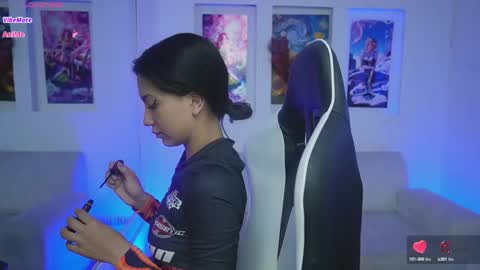 Kayra online show from October 2025 11:33:02 AM