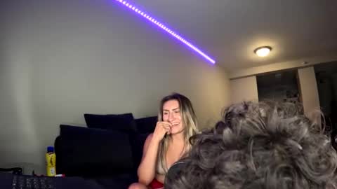 kaythepetiteblonde online show from October 2025 04:31:02 AM