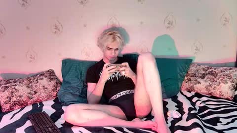 kazzu_daw online show from January 2026 04:27:02 AM