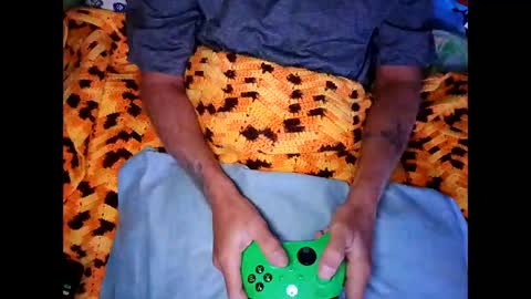 Snapshot of kcbro24 chatting on October 2025 04:13:01 AM kcbro24 online show from October 2025 04:13:01 AM