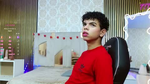  keahi  online show from April 2026 07:04:02 PM