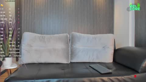 Keane online show from December 2024 11:05:01 PM