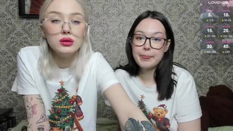 Seb Polly Roxy Jonny online show from December 2024 08:28:01 AM