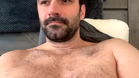 keepquietj online show from January 2025 06:25:01 PM