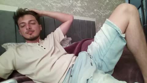 keetherwulf online show from May 2026 02:11:02 PM