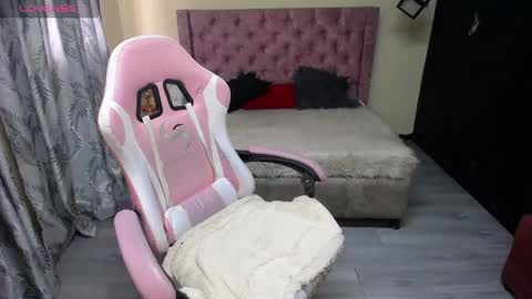 luna online show from April 2026 08:43:01 PM