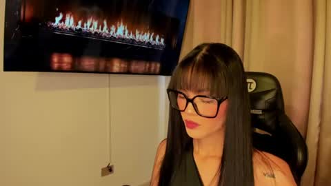 Keily brox online show from June 2026 08:11:02 PM