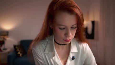 keira_knight online show from November 2025 10:10:02 PM