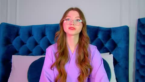 Keira online show from February 2025 06:36:02 AM