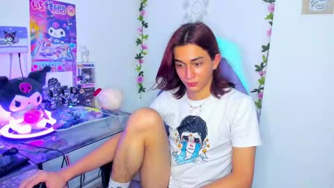 Snapshot of keita_moon chatting on December 2024 12:52:01 AM Keita moon online show from December 2024 12:52:01 AM