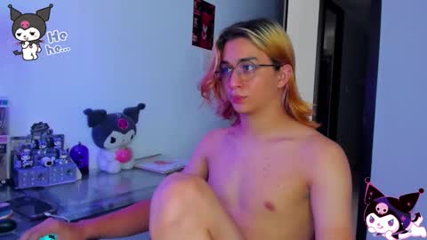 Snapshot of keita_moon chatting on September 2025 09:15:02 PM Keita moon online show from September 2025 09:15:02 PM