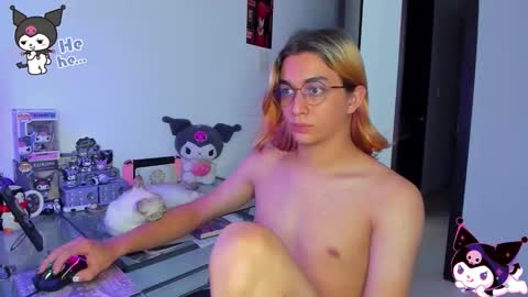 Snapshot of keita_moon chatting on October 2025 09:26:02 PM Keita moon online show from October 2025 09:26:02 PM