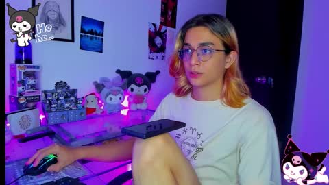 Keita moon online show from November 2025 09:25:02 PM