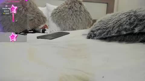 Snapshot of keithy_carter chatting on September 2025 01:43:01 AM KEYT online show from September 2025 01:43:01 AM