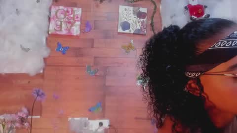kelly__thomson online show from December 2024 03:29:02 AM