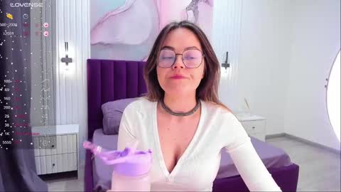 Kelly online show from February 2025 05:14:02 AM