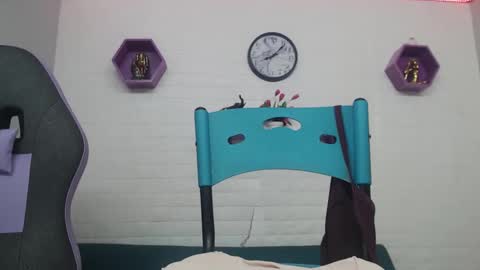 KEY online show from March 2025 08:40:01 PM