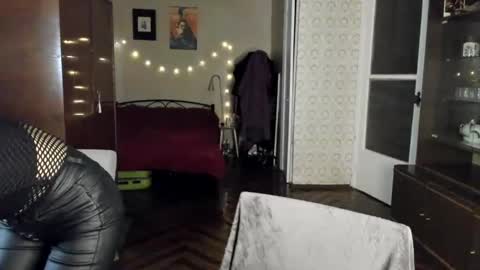 Mistress  online show from December 2024 03:55:02 PM