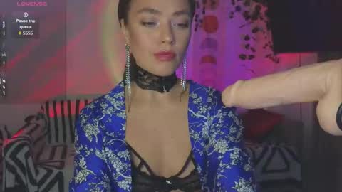 Snapshot of kellyfouler chatting on November 2025 02:15:01 PM KellyFouler online show from November 2025 02:15:01 PM