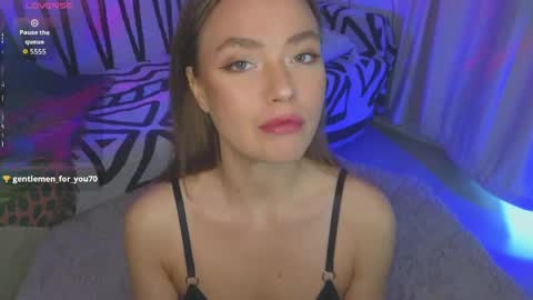Snapshot of kellyfouler chatting on April 2026 03:32:01 PM KellyFouler online show from April 2026 03:32:01 PM