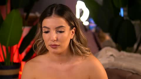 Denise online show from December 2024 11:54:02 AM