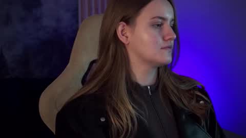 kelly online show from September 2025 09:14:01 AM