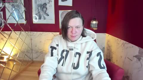 Kelly online show from February 2025 05:24:02 AM