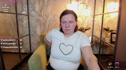 Kelly online show from February 2025 04:49:01 AM