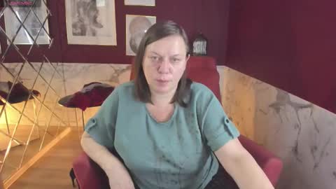 Kelly online show from September 2025 07:20:01 AM