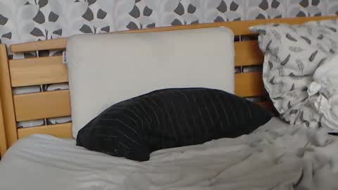 kelywild20 online show from January 2025 12:11:02 PM