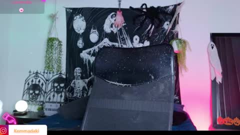 Kemma online show from October 2025 08:10:01 PM