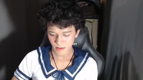 Snapshot of ken_bigcockxx chatting on October 2025 03:31:02 PM Ken online show from October 2025 03:31:02 PM