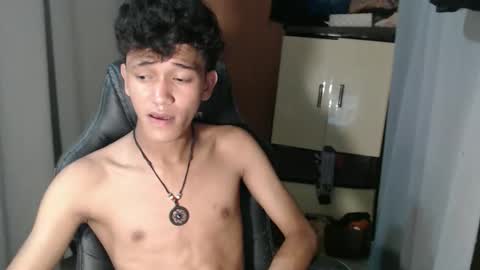 Snapshot of ken_bigcockxx chatting on October 2025 01:16:01 AM Ken online show from October 2025 01:16:01 AM