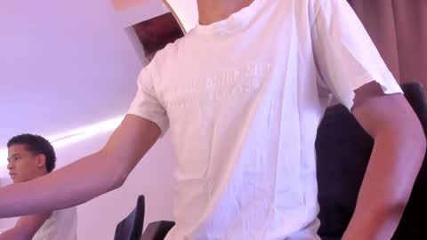 Julian Rivera   online show from April 2026 06:38:02 PM