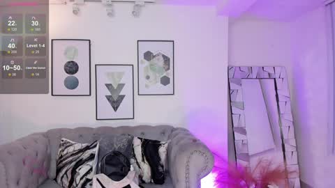 Snapshot of kendaall_jenner chatting on January 2025 10:40:01 AM Kendall Jenner online show from January 2025 10:40:01 AM