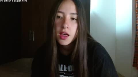Snapshot of kendal_di chatting on February 2025 11:30:01 PM kendal_di online show from February 2025 11:30:01 PM