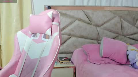 Snapshot of kendal_hot1 chatting on October 2025 02:52:02 PM Aleja3 online show from October 2025 02:52:02 PM