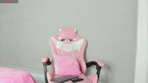 Snapshot of kendal_hot1 chatting on November 2025 11:53:01 AM Aleja3 online show from November 2025 11:53:01 AM