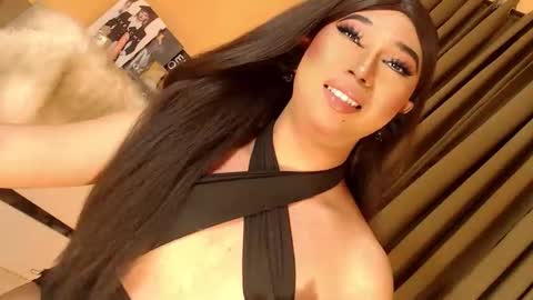 Ebony online show from October 2025 07:00:01 PM