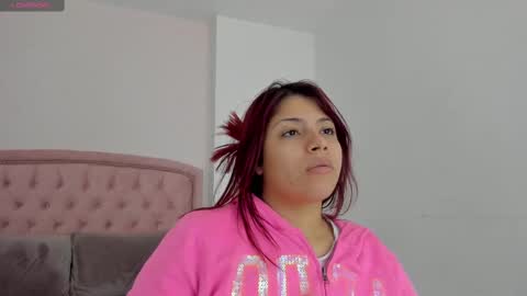 Kendall online show from October 2025 04:59:01 AM