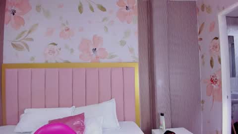 Kendall no Jenner  online show from February 2026 08:29:02 PM