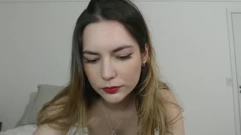 cloe online show from December 2024 09:35:01 PM