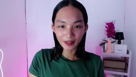 Snapshot of kendalsexslut_ chatting on November 2025 07:35:01 PM KENDAL online show from November 2025 07:35:01 PM