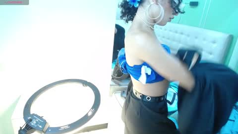 Kendalsx online show from January 2025 02:04:01 AM