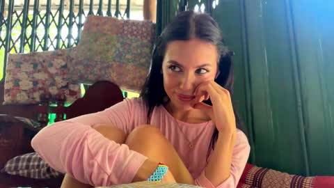 Hello my name is Kenzie its my third day here nice to meet youTGMamiMiami  Give me 50 thumbs ups online show from March 2026 04:09:02 AM