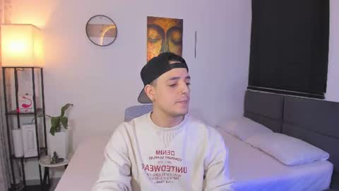 kendel_dimitri online show from June 2026 05:41:02 AM